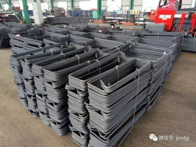護(hù)欄網(wǎng)排焊機(jī) 鋼筋加工自動(dòng)化焊接的關(guān)鍵設(shè)備